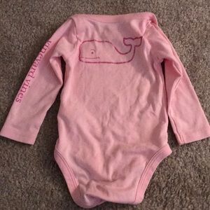 Vineyard Vines baby girl top size 0-3 months